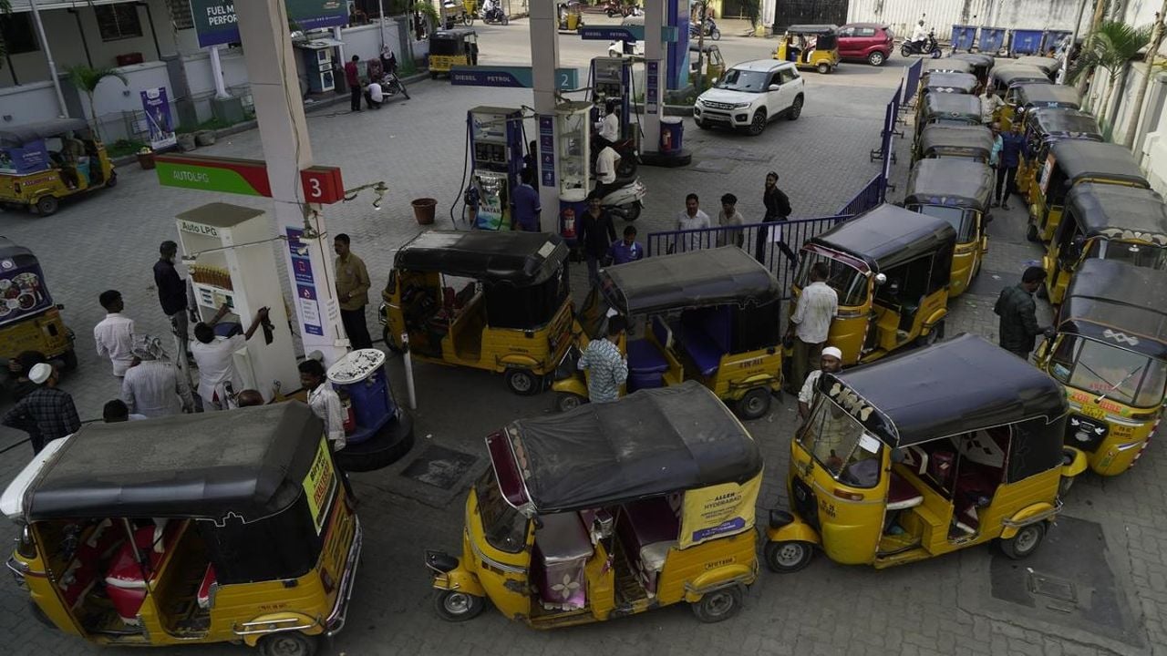 CNG Crisis.jpg