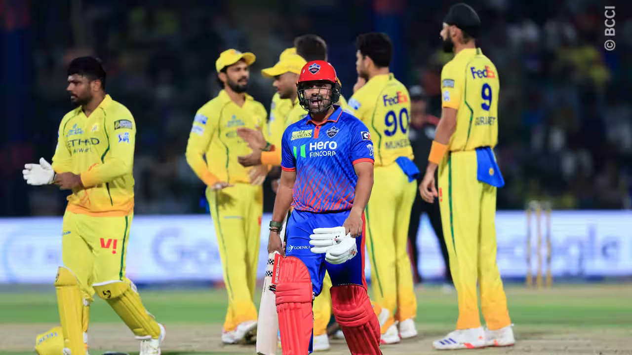 CSK VS DC
