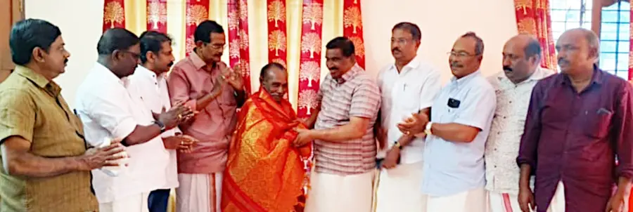 പത്രം വിതരണം