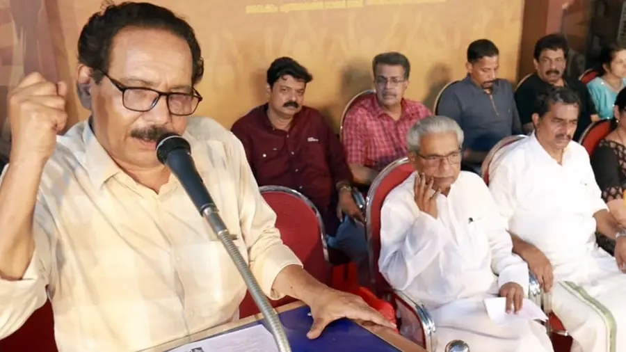 Chethuthozhilali.jpg