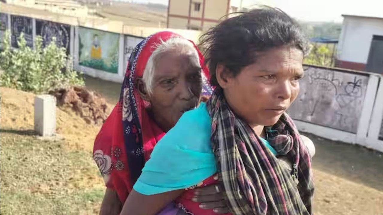 Chhattisgarh woman carries mother-in-law for pension VIRAL VIDEO