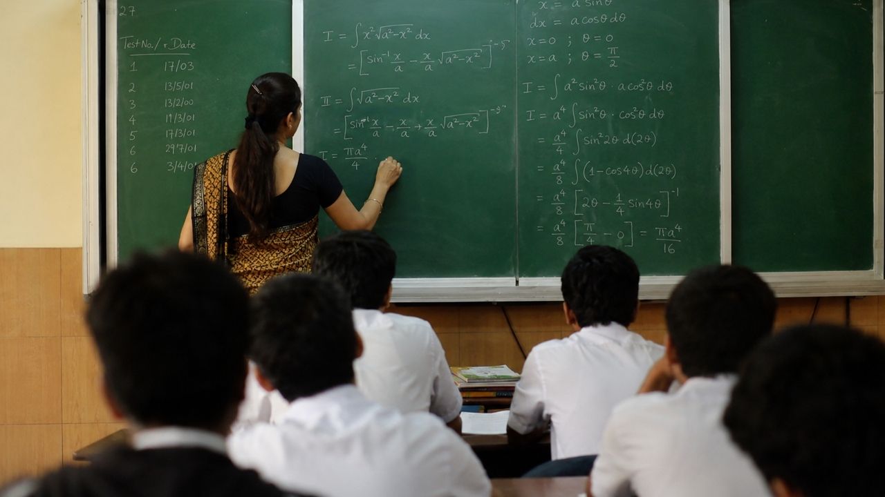 Class room teacher