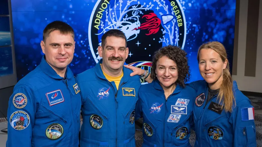 Crew 12.jpg