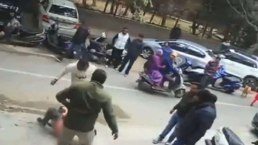 DELHI FAMILY ATTACKED