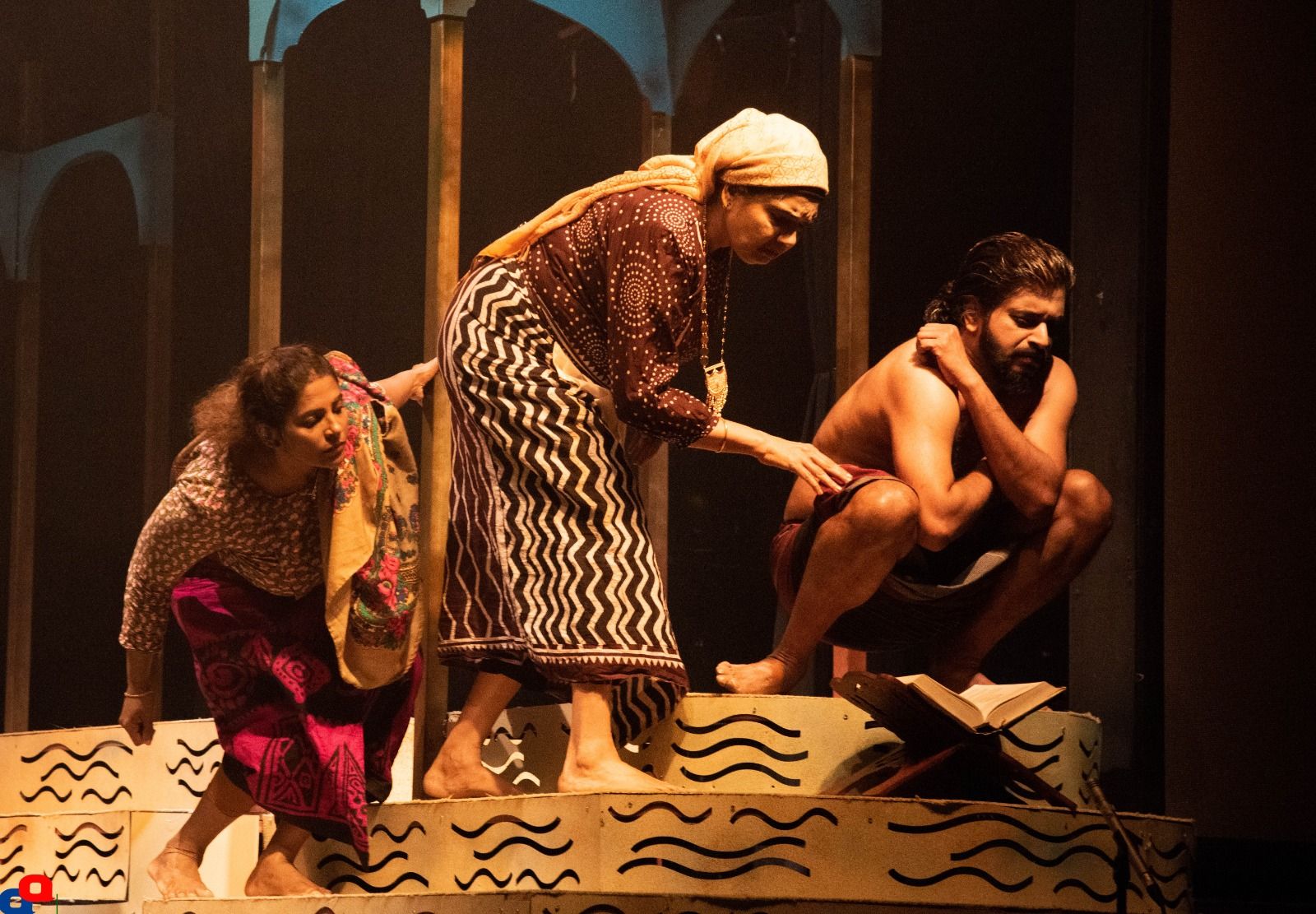 dhomi kitha kitha drama