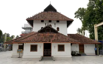 കൊടുങ്ങല്ലൂരിലെ  ചേരമാൻ ജുമാ മസ്‌ജിദ്‌