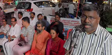 കോർപറേഷൻ പരിസരത്ത് നടത്തിയ സിപിഐ എം പ്രതിഷേധം സംസ്ഥാന സെക്രട്ടറിയറ്റംഗം പി കെ ബിജു ഉദ്ഘാടനം ചെയ്യുന്നു