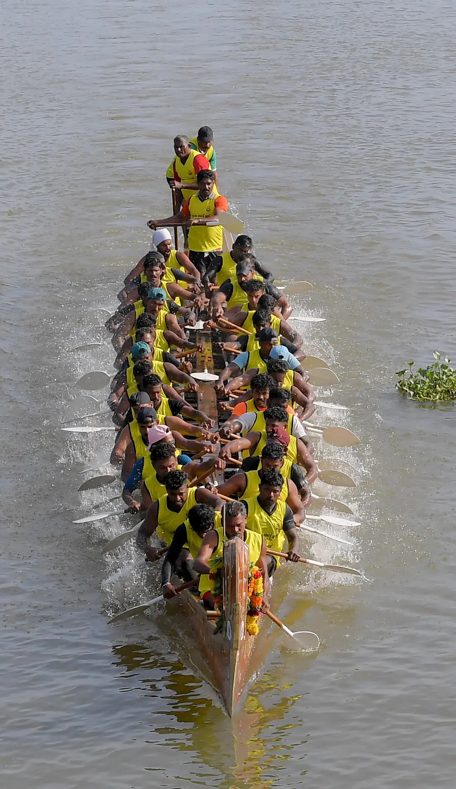രണ്ടോണ നാളിൽ കണ്ടശാങ്കടവ് നടന്ന ജലോത്സത്തിൽ നിന്ന്