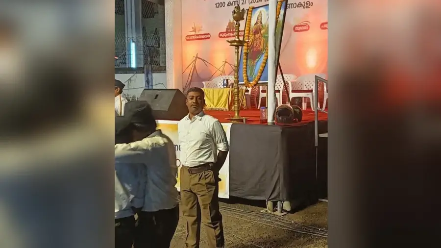 DUPED NAVY OFFICER_RSS