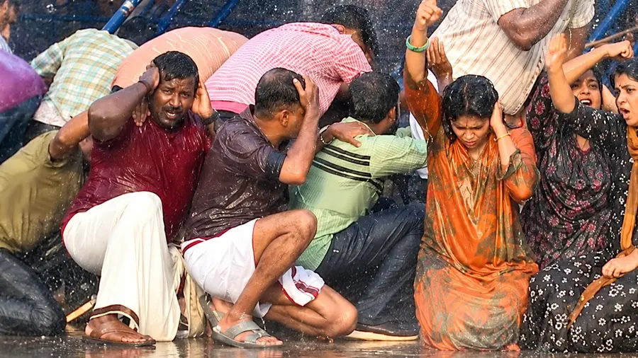 DYFI MARCH NEDUMBASSERY