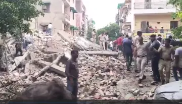 Delhi building collapse