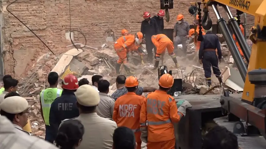 Delhi building collapse