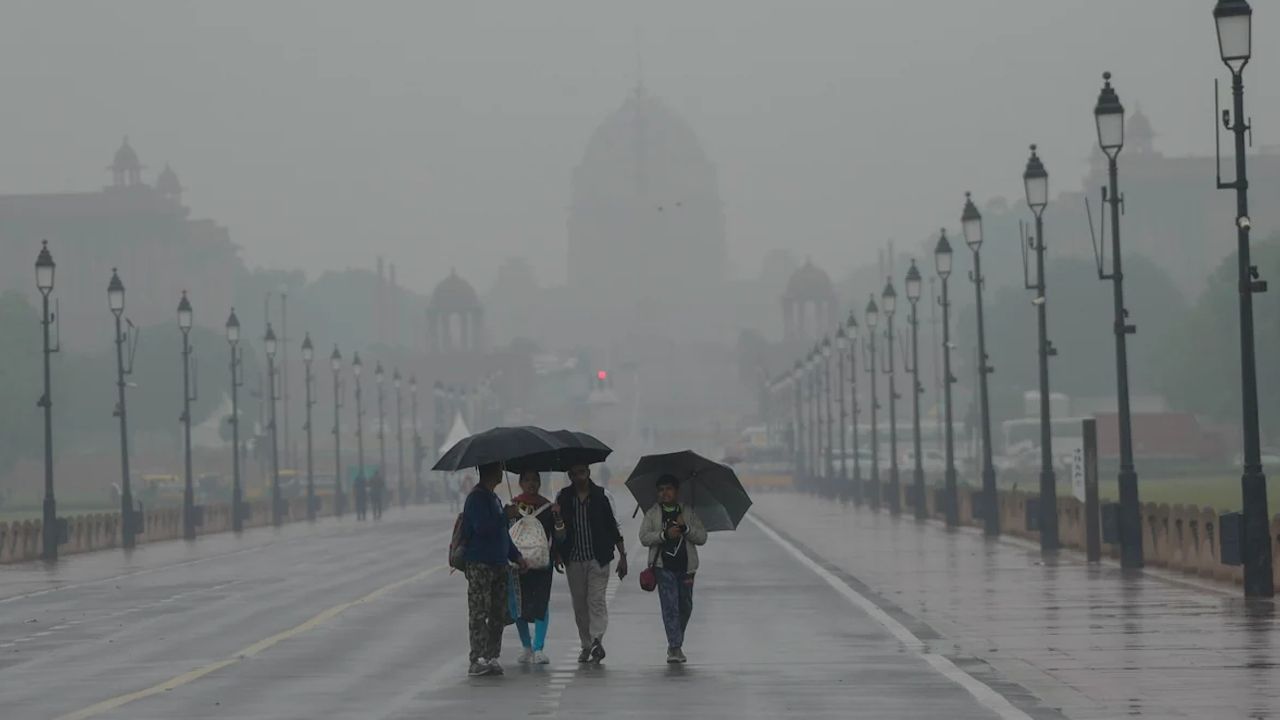 Delhi rain.jpg