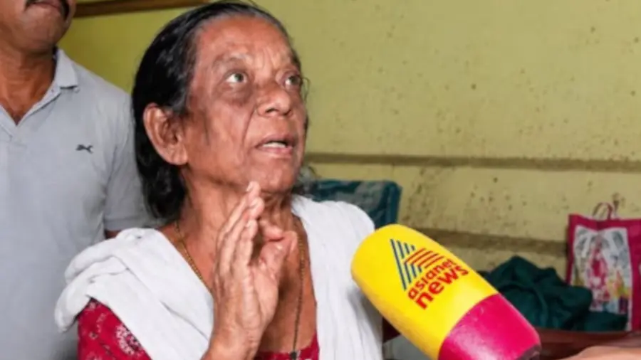 Disaster Victims say pinarayi.jpg