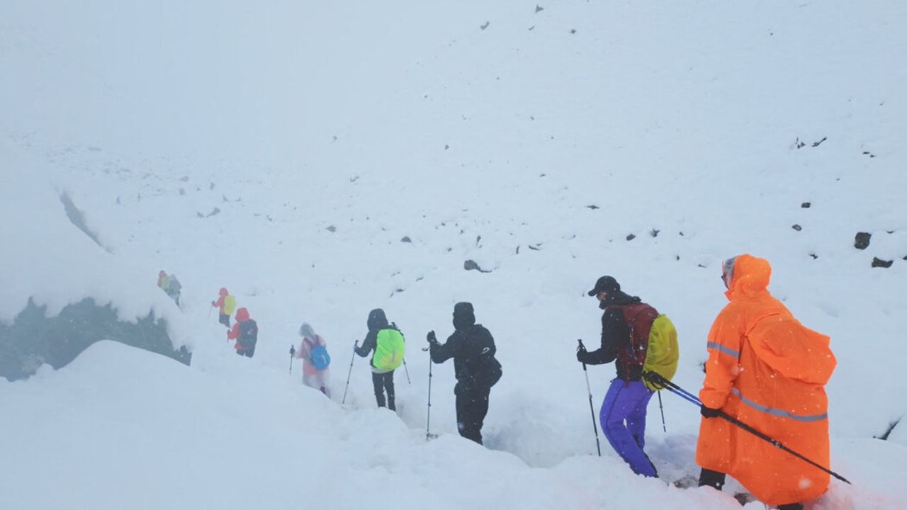 Everest.jpg