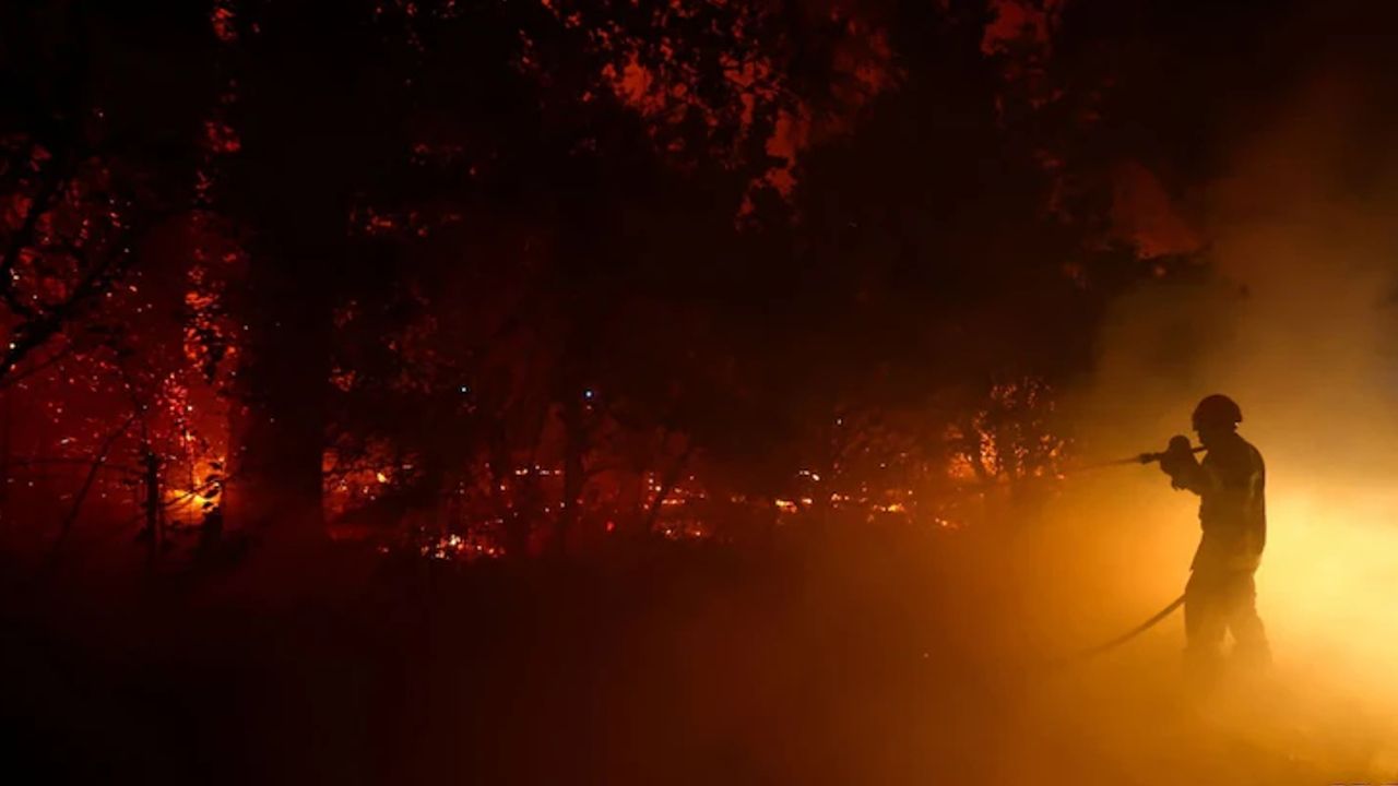 FRANCE FIRE