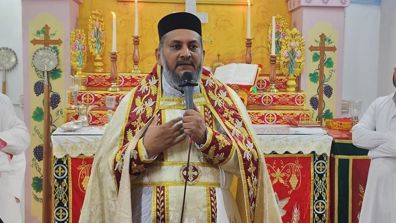 Fr Dr Thomas Varghese Amayil