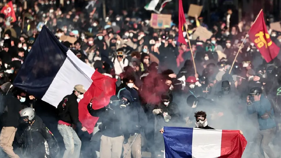 France students protest