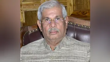 GOVERNOR