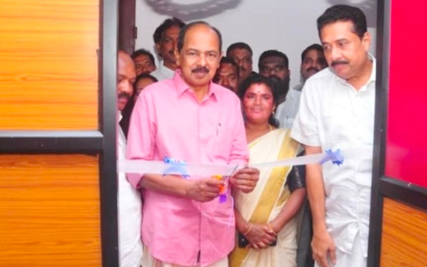 അട്ടപ്പാടി ട്രൈബൽ താലൂക്ക് സപ്ലൈ ഓഫീസ്‌ മന്ത്രി ജി ആർ അനിൽ ഉദ്ഘാടനം ചെയ്യുന്നു