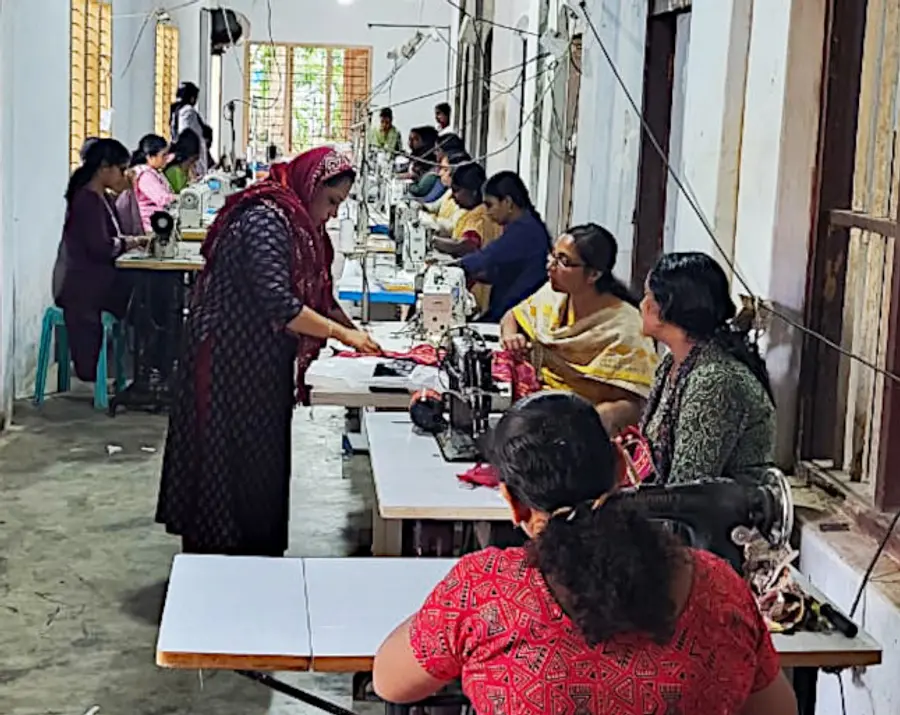 Kudumbashree organized garment making training in Arattupuzha
