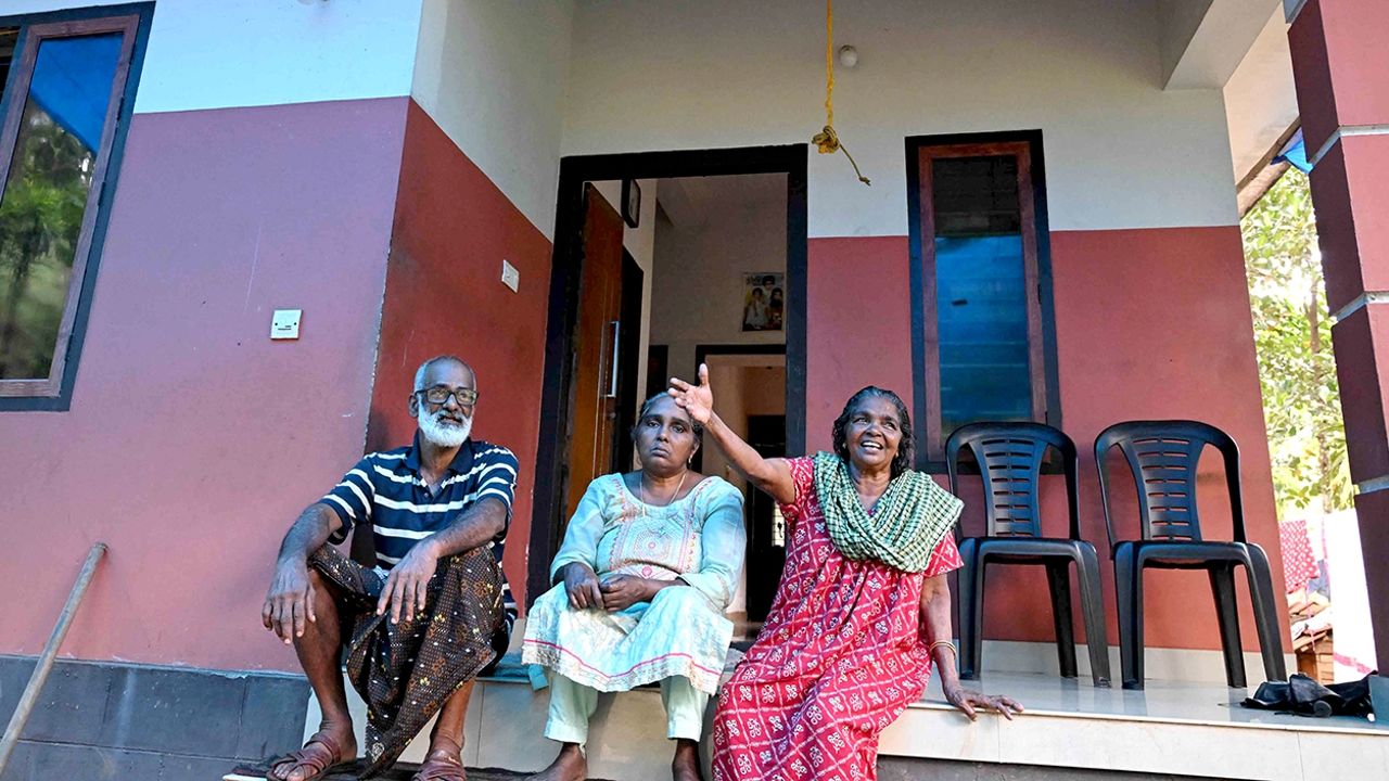 Hridayapoorvam.jpg