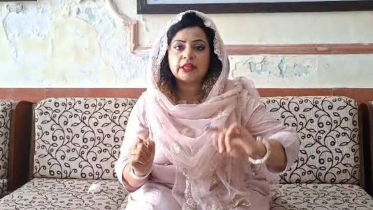 Huda Zariwala.jpg