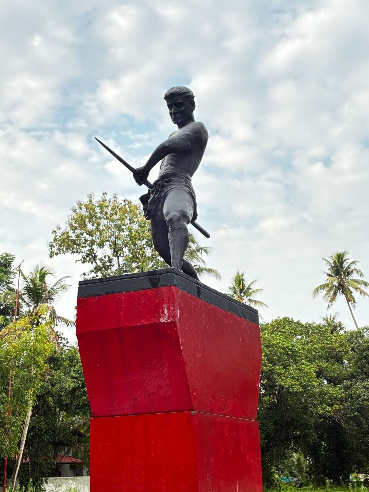 വയലാർ രക്തസാക്ഷി സ്തൂപം