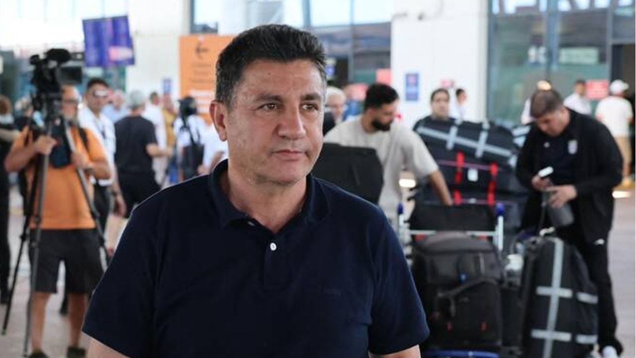 IRAN COACH
