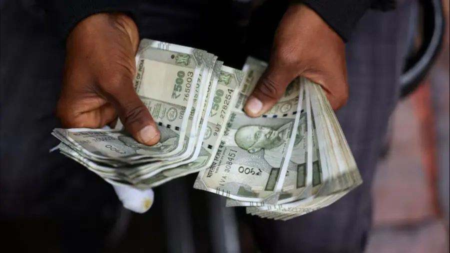 Indian rupee (Image Courtesy - REUTERS/Anushree Fadnavis/File Photo)