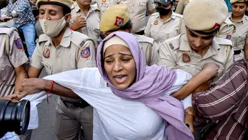 Jamia Millia students protest