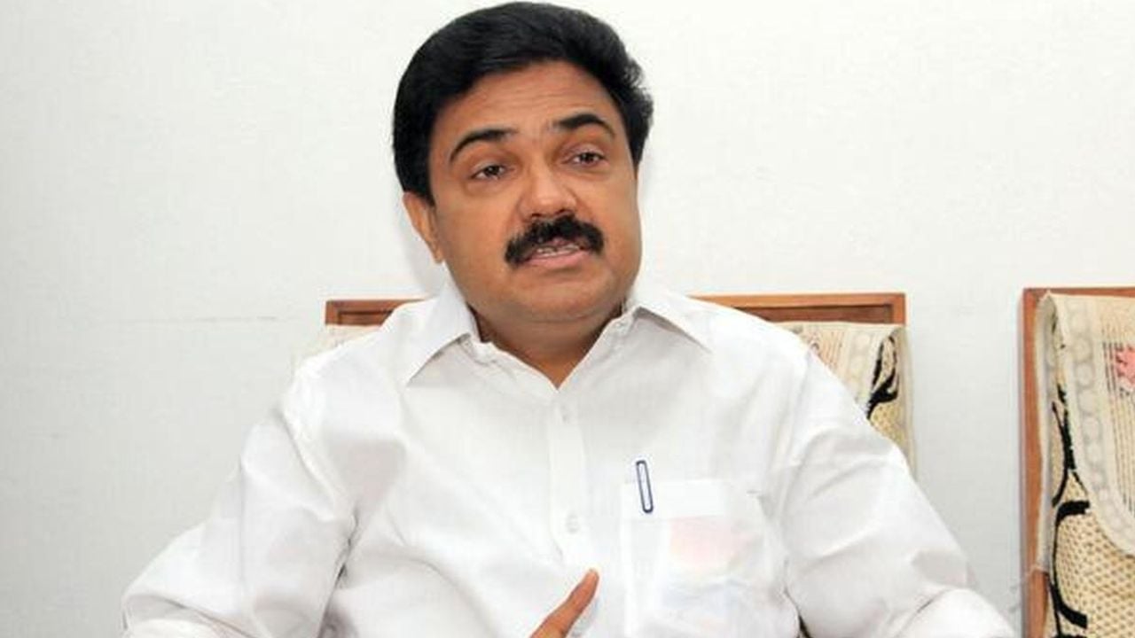 Jose K Mani.jpg