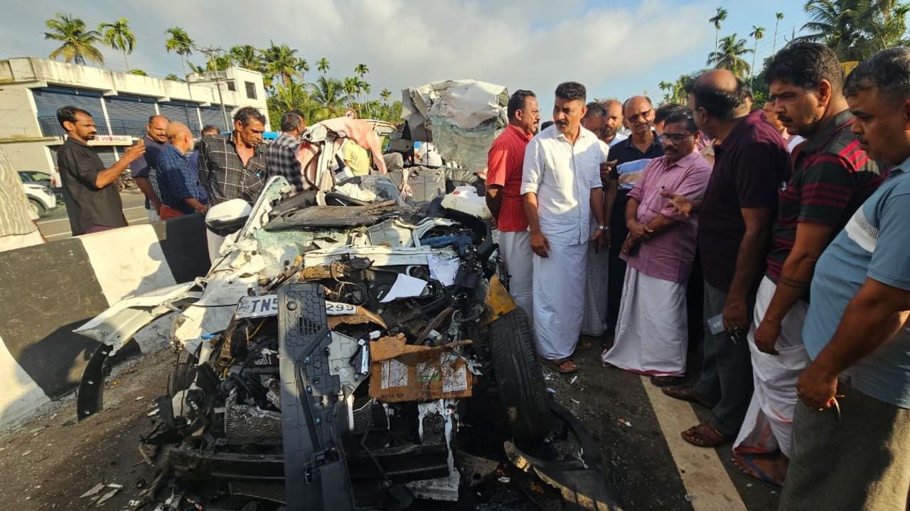 Kaipamangalam Car accident 