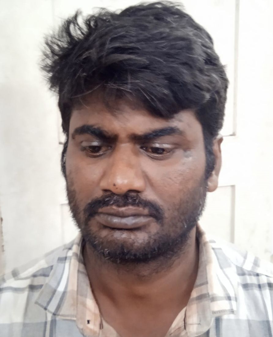 പ്രതി കാർത്തിക്