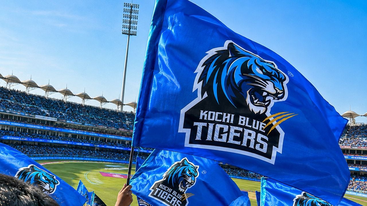 Kochi Blue Tigers.jpg