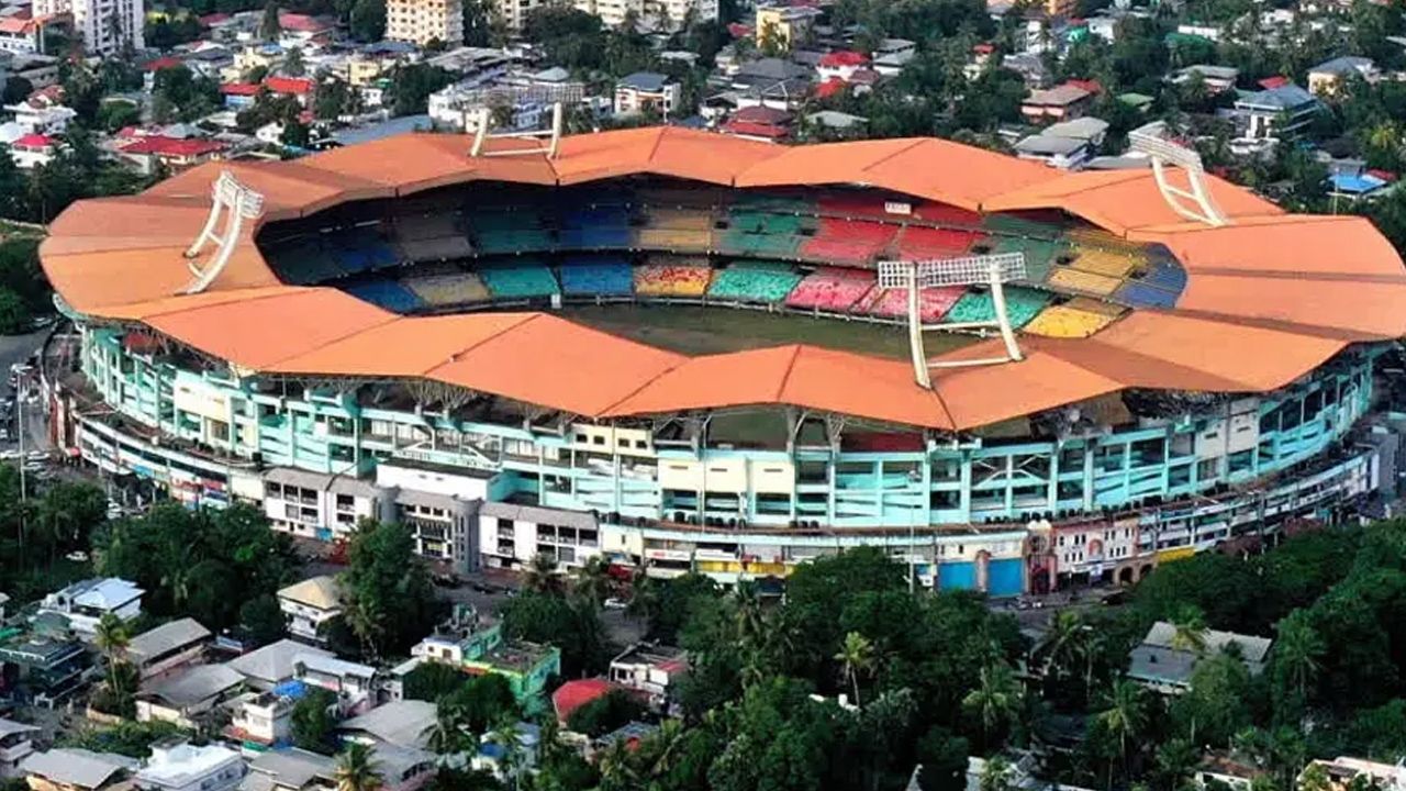 Kochi JNI Stadium