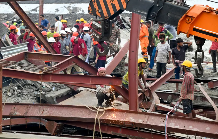Warehouse Collapse
