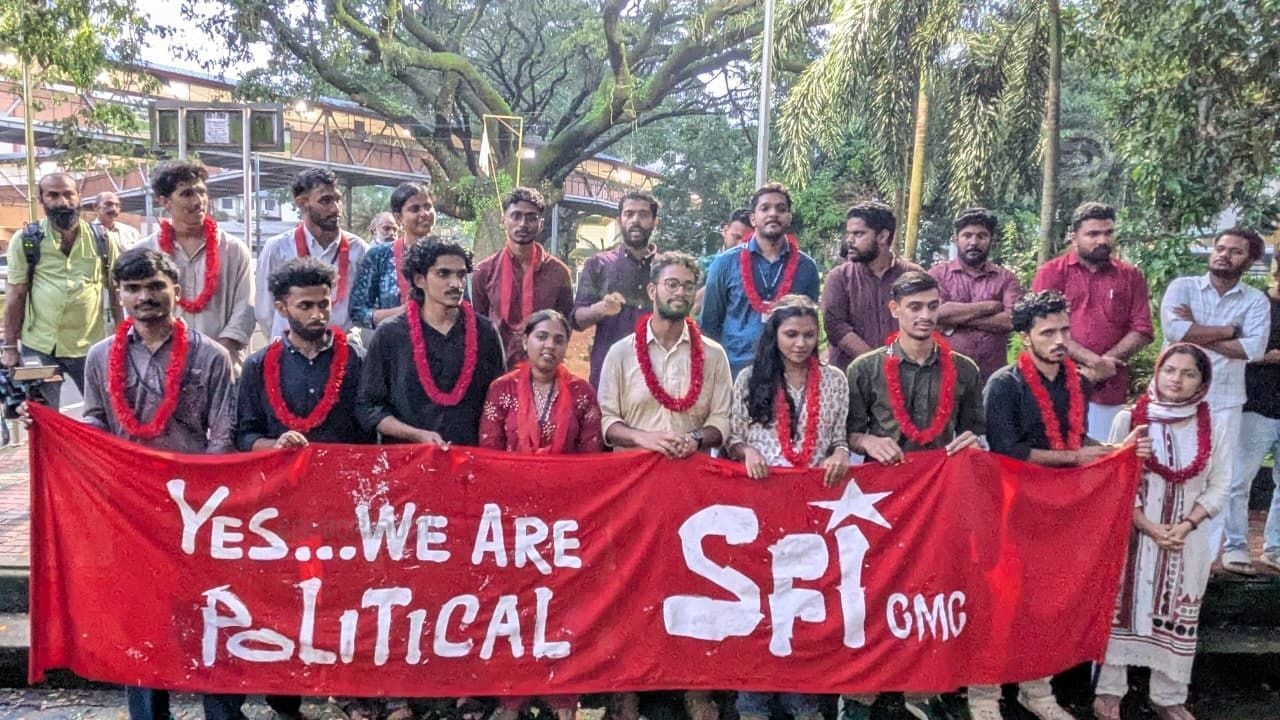 Kozhikode Medical College Union SFI Victory