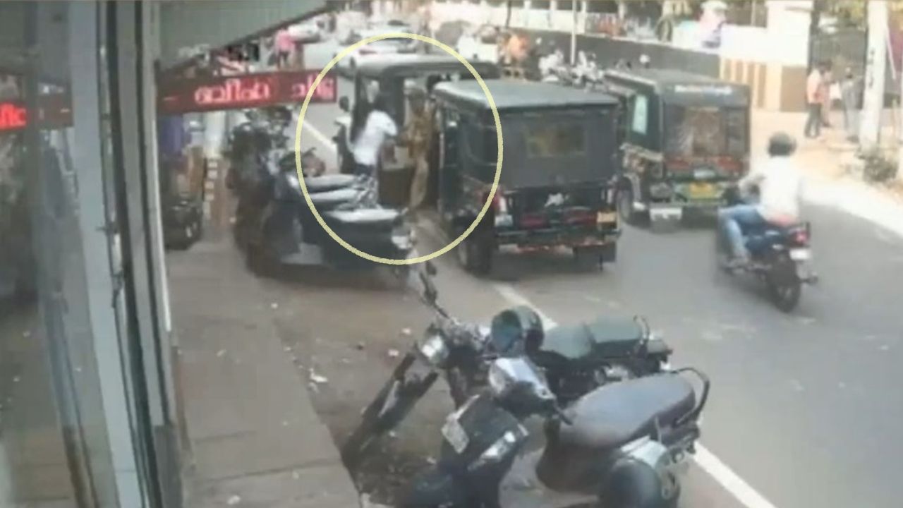 Kozhikode SI stabbed