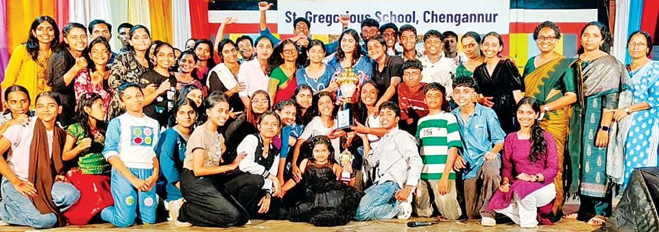 സഹോദയ ജില്ലാ യുവജനോത്സവത്തിൽ രണ്ടാം സ്ഥാനം നേടിയ കാർത്തികപ്പള്ളി ഹോളി ട്രിനിറ്റി വിദ്യാഭവന്‍ ടീം