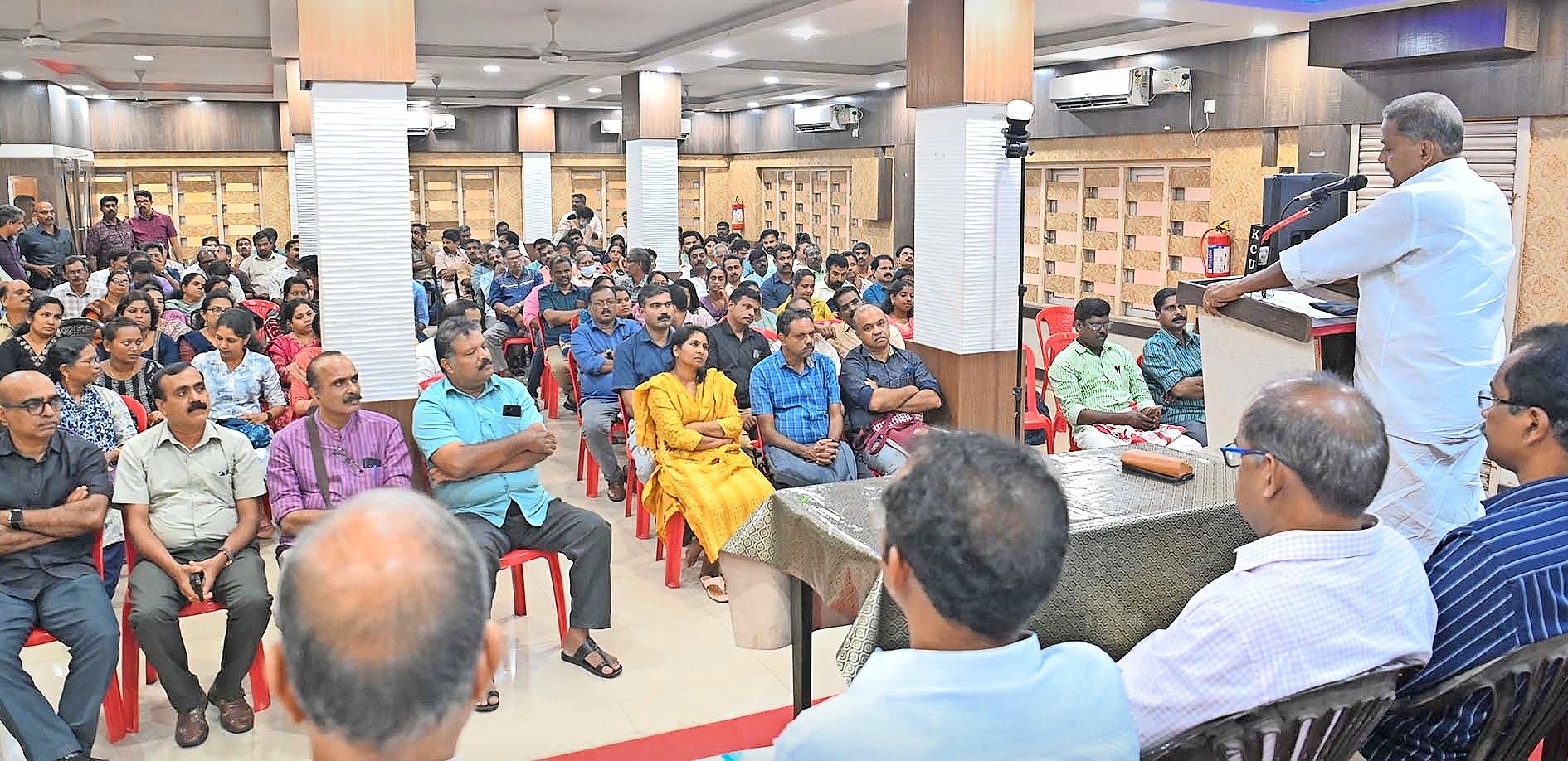 കെഎസ്‌എഫ്‌ഇ ഓഫീസേഴ്സ് യൂണിയൻ സംസ്ഥാന സമ്മേളനം 