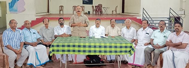 State Vice Chairman Kurian Thoombungal inaugurates a protest meeting organized by Kuttanad YMCA demanding cancellation of the FIR against the nuns who were imprisoned on false charges.