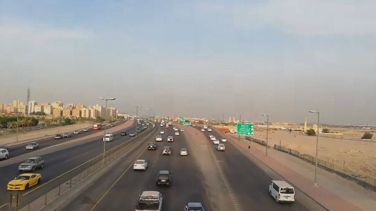 Kuwait road