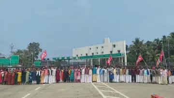 LDF Forms Human Chain at Nattika Toll Booth