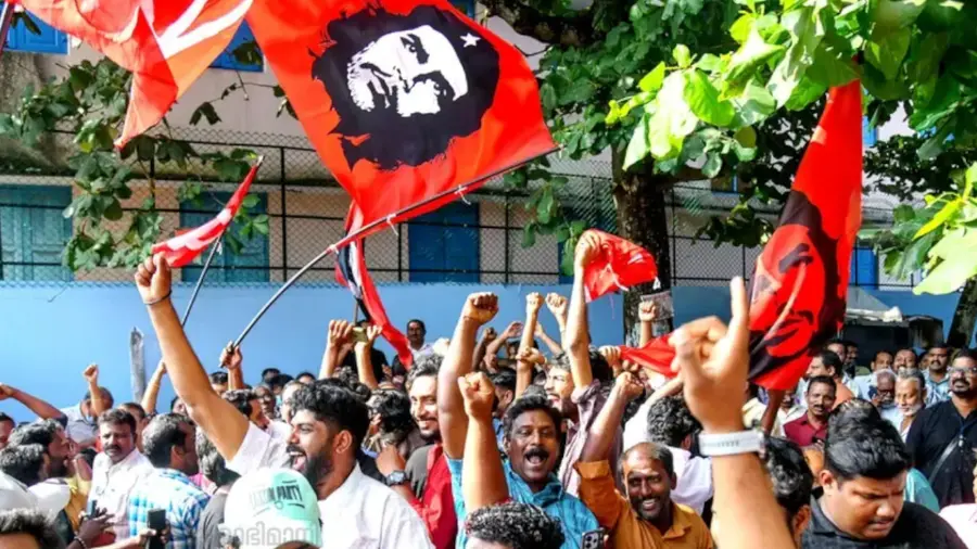 LDF VICTORY KOLLAM.jpg