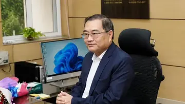 L Khiangte