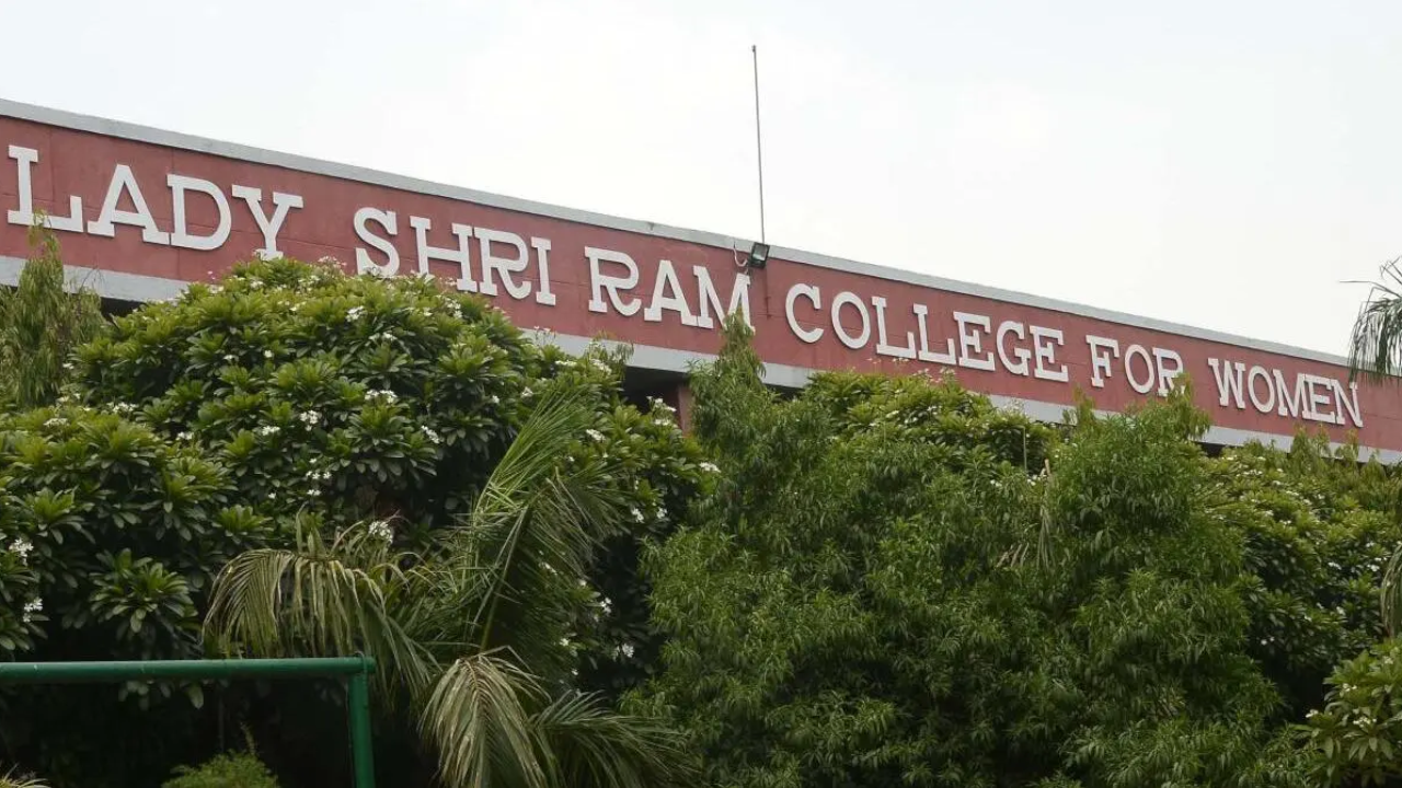 LSR College
