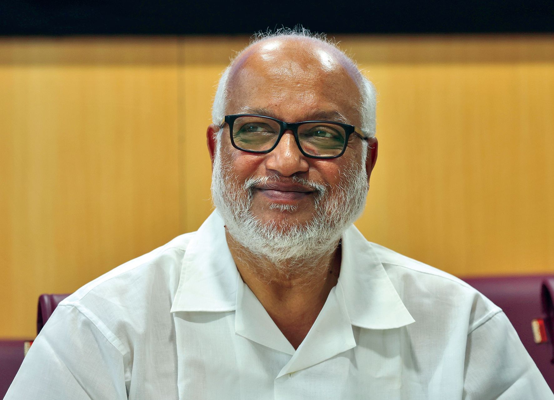 എം എ ബേബി