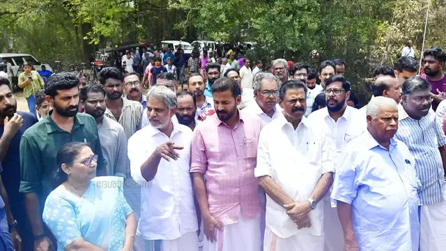 MUNDATHIKODE BLAST CPIM LEADERS VISIT