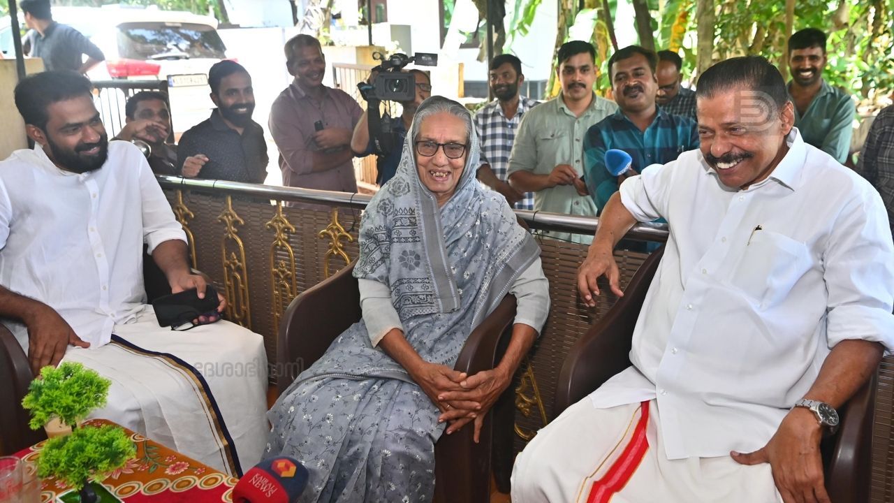 MV Govindan visits Nilambur Ayish